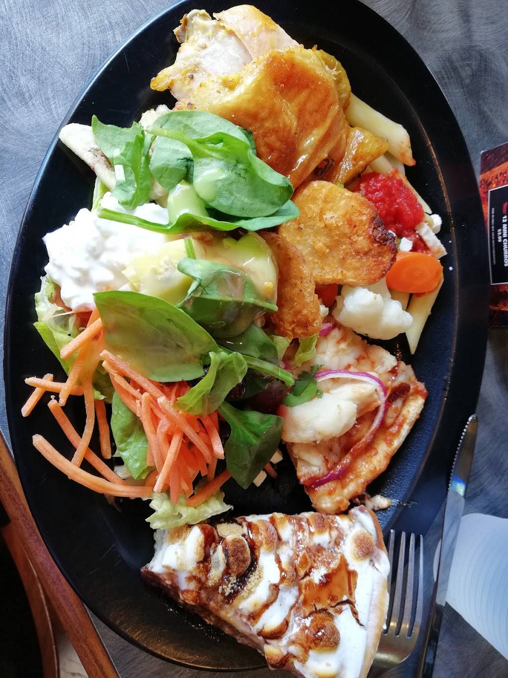 Shakeys Pizza Parlor | restaurant | 665 E Del Amo Blvd, Carson, CA 90746, USA | 3103272570 OR +1 310-327-2570