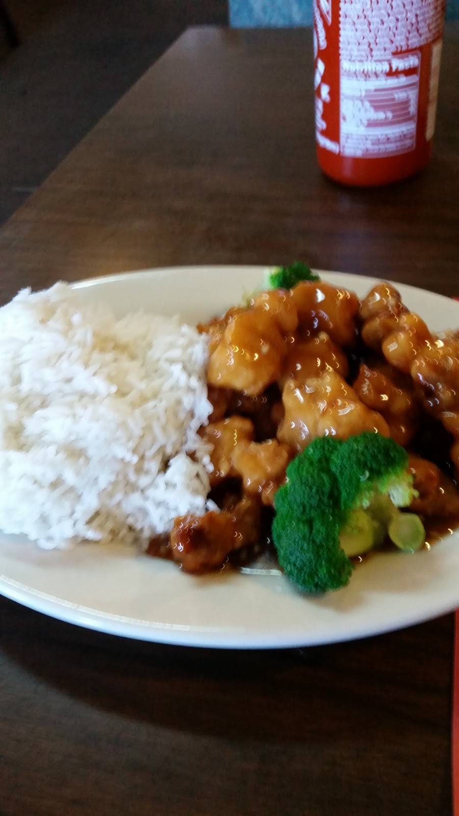 Lees Chop Suey | meal delivery | 2415 W Diversey Ave, Chicago, IL 60647, USA | 7733427050 OR +1 773-342-7050