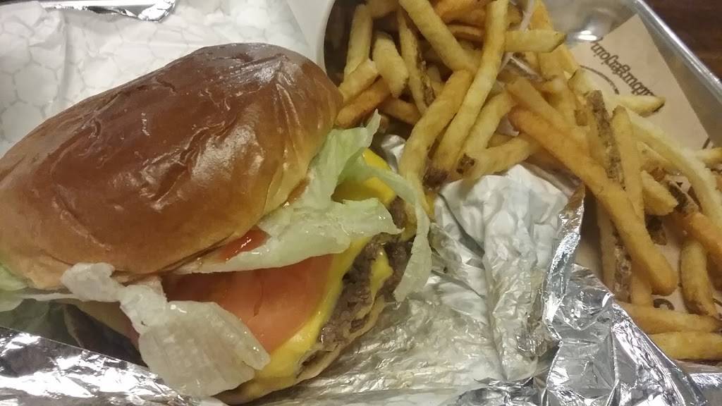 That Burger Joint | restaurant | 515 Roosevelt Rd, Glen Ellyn, IL 60137, USA | 6308580234 OR +1 630-858-0234