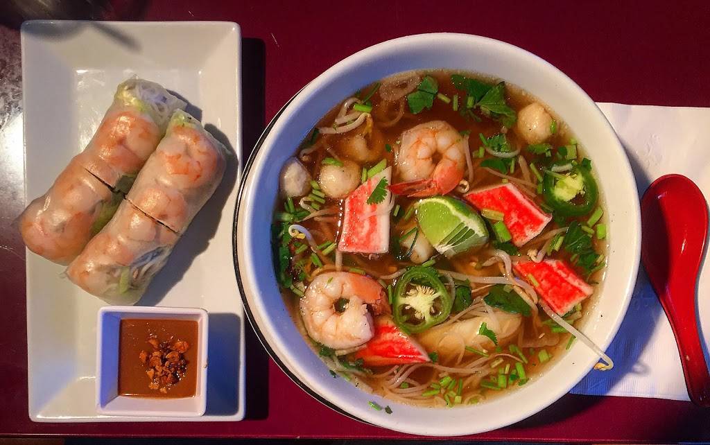 Pho Viet | restaurant | 1202 W Brandon Blvd, Brandon, FL 33511, USA | 8136438888 OR +1 813-643-8888