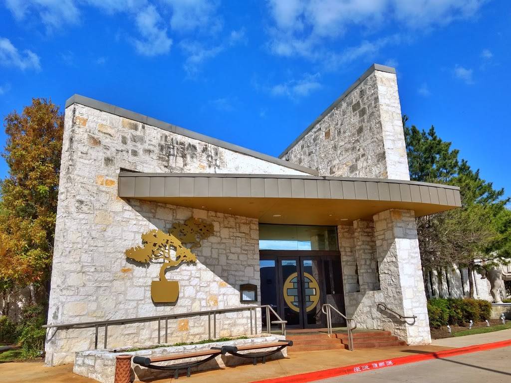 P.F. Changs | restaurant | 10114 Jollyville Rd, Austin, TX 78759, USA | 5122310208 OR +1 512-231-0208