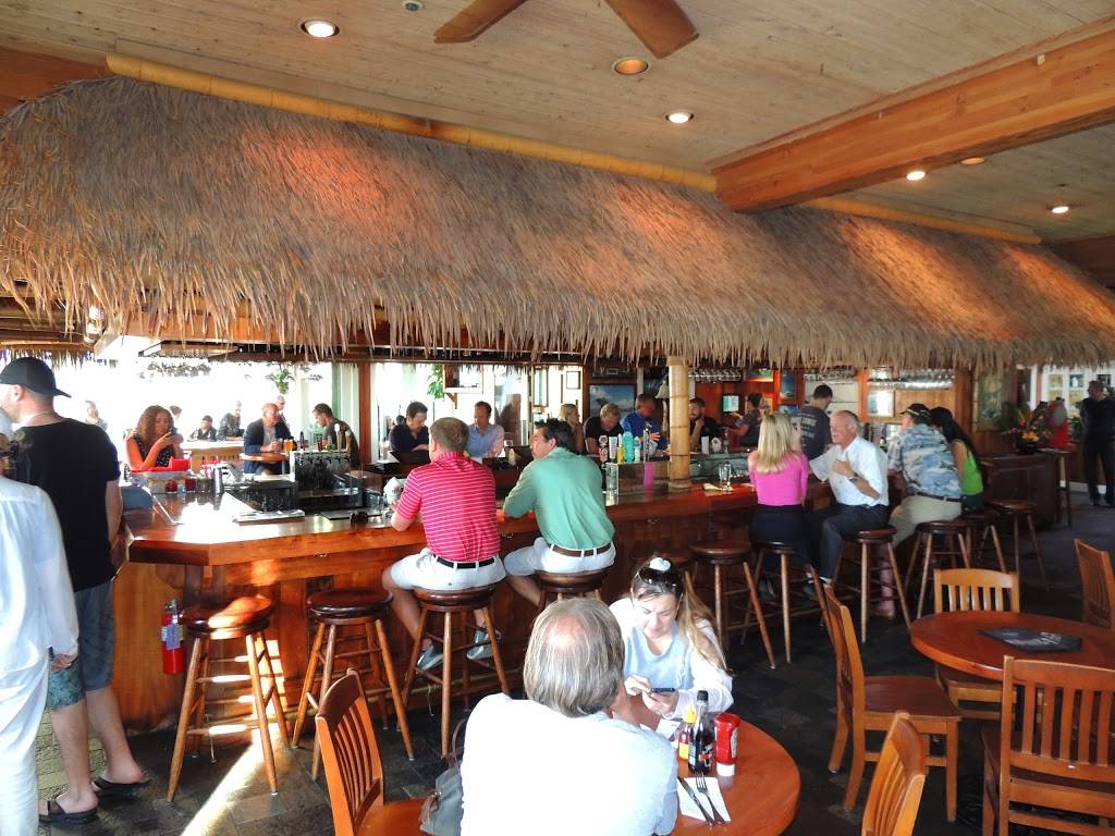 Dukes Huntington Beach | restaurant | 317 Pacific Coast Hwy, Huntington Beach, CA 92648, USA | 7143746446 OR +1 714-374-6446