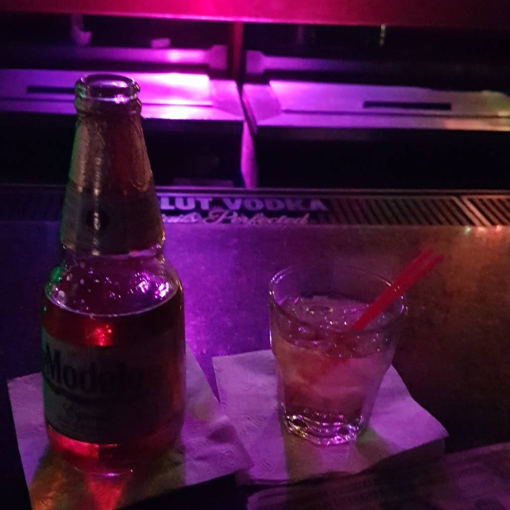 Flamingo | restaurant | 85-12 Roosevelt Ave, Queens, NY 11373, USA | 7186061633 OR +1 718-606-1633