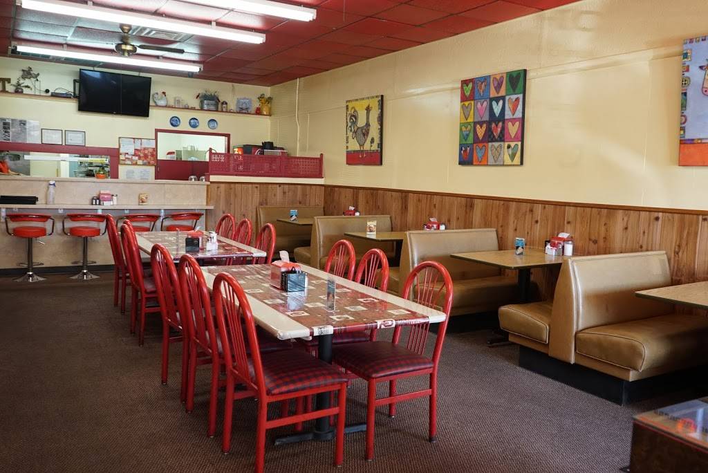 Hasslers Restaurant | cafe | 333 S Porter Ave, Norman, OK 73071, USA | 4053606722 OR +1 405-360-6722