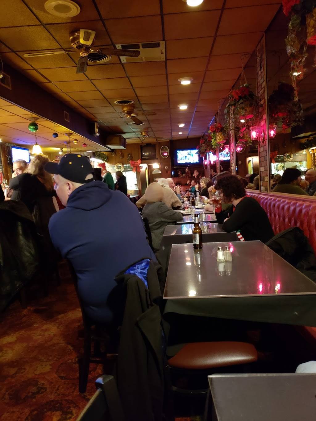 Jimmies Place | meal takeaway | 133 Main St, Seymour, CT 06483, USA | 2038813026 OR +1 203-881-3026