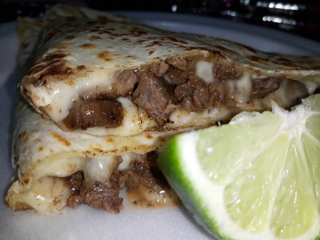 Mi Canton | restaurant | 3438 Roosevelt Ave, San Antonio, TX 78214, USA | 2103637898 OR +1 210-363-7898