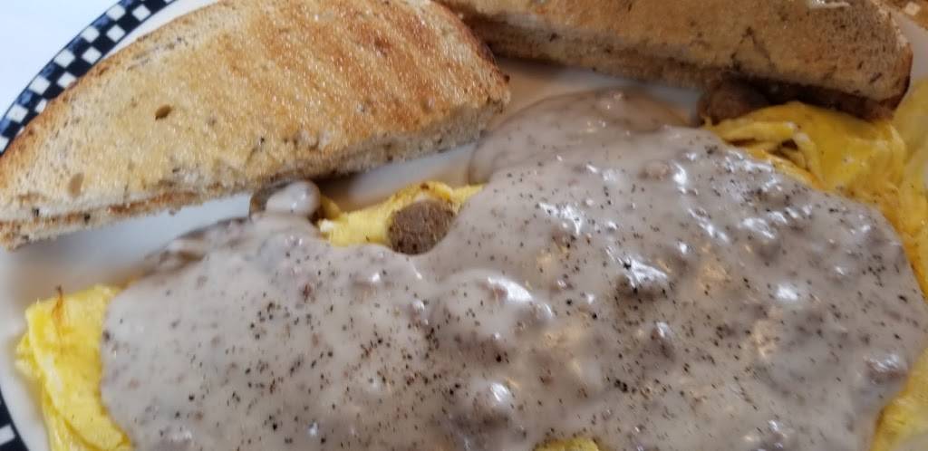 Bucks Diner | restaurant | 8927 Dixie Hwy, Fair Haven, MI 48023, USA | 5867251000 OR +1 586-725-1000