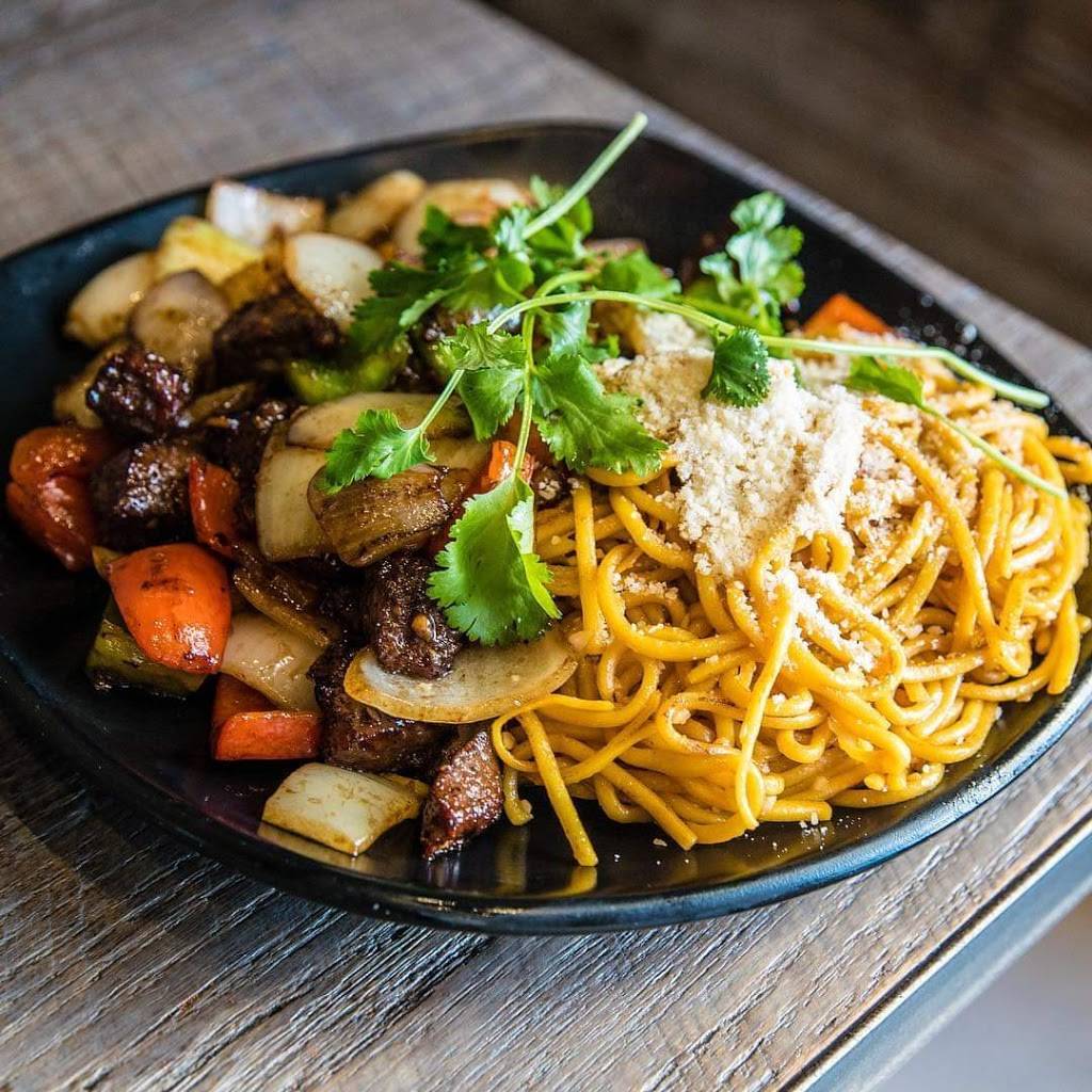 HICCUPS AND CHURROHOLIC | restaurant | 2031 Central Plaza #103, New Braunfels, TX 78130, USA | 8306325566 OR +1 830-632-5566