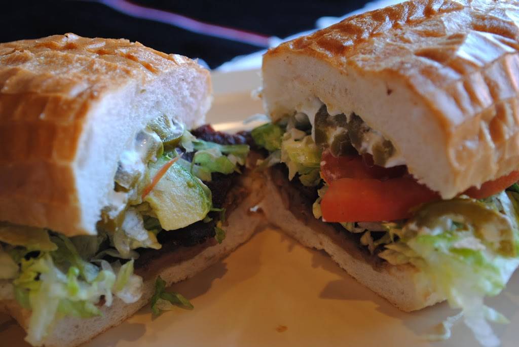 Jalisco Tacos Autentico | restaurant | 110 N Lake St, Aurora, IL 60506, USA | 6308920102 OR +1 630-892-0102