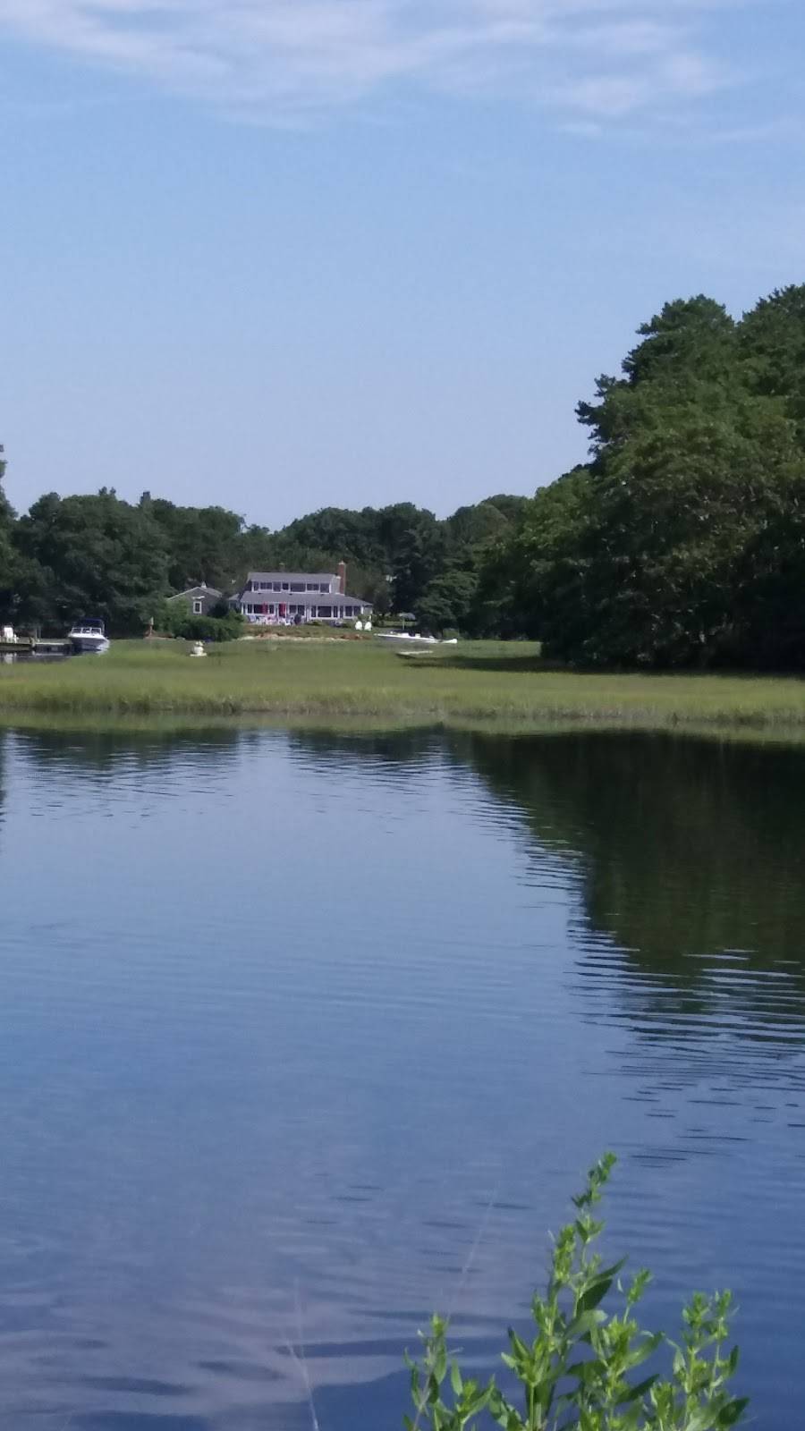 Cape Cods Irish Pub | night club | 126 Main St, West Harwich, MA 02671, USA | 5084328808 OR +1 508-432-8808