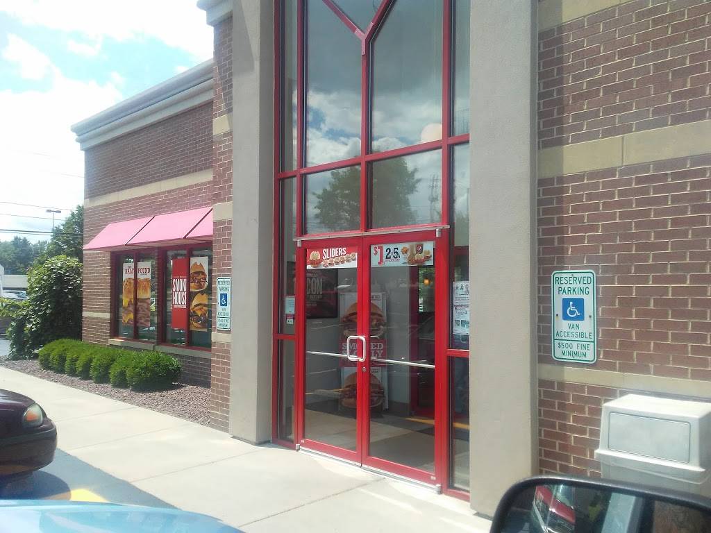 Arbys | restaurant | 8265 E Market St, Warren, OH 44484, USA | 3308563009 OR +1 330-856-3009