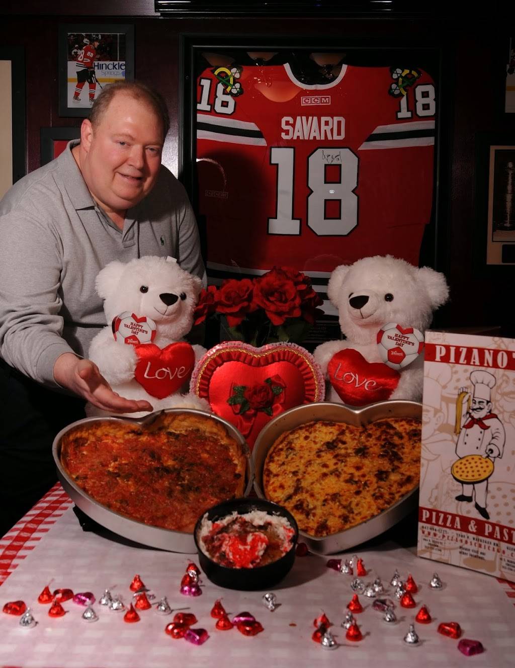 Pizanos Pizza & Pasta | restaurant | 800 N Dearborn St, Chicago, IL 60610, USA | 3123358833 OR +1 312-335-8833