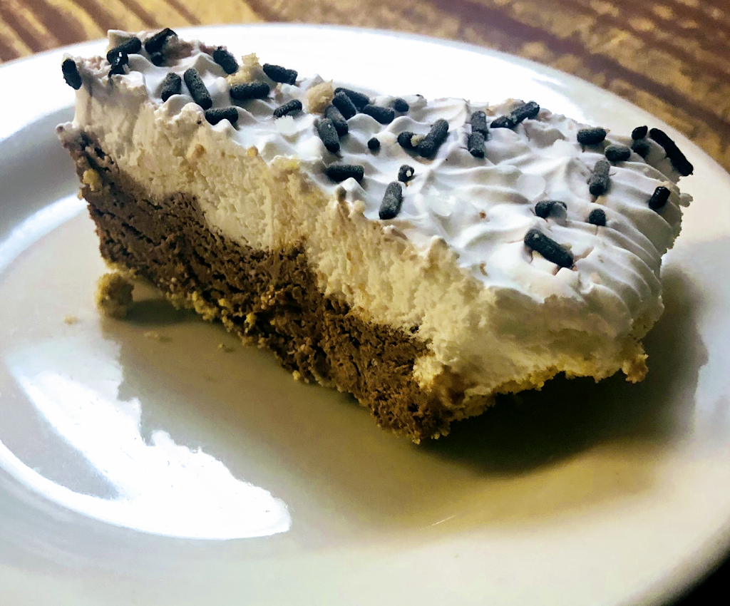 Bucky’s Bistro | restaurant | 1262A Louisville Hwy, Goodlettsville, TN 37072, USA | 6157668170 OR +1 615-766-8170