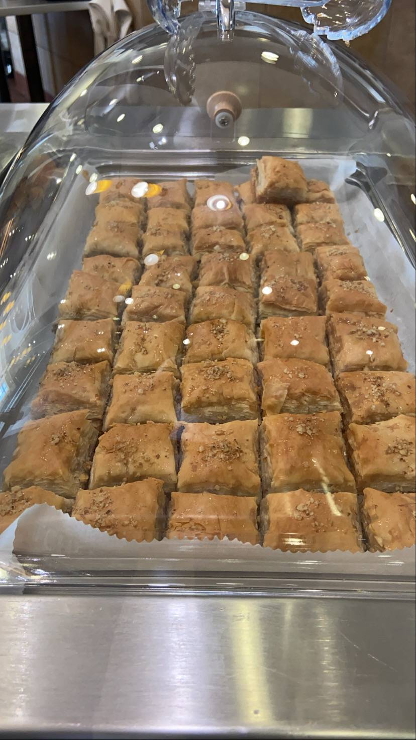 Georgies Mediterranean Cuisine | restaurant | 1365 E Gladstone St STE 300, Glendora, CA 91740, USA | 9093940917 OR +1 909-394-0917