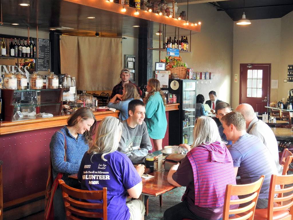 Aqus Cafe | cafe | 189 H St, Corner of 2nd and H Street, Petaluma, CA 94952, USA | 7077786060 OR +1 707-778-6060