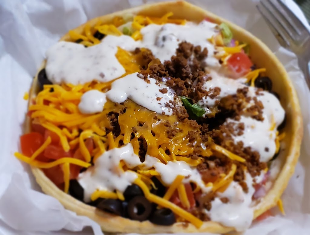 Socios Pizza & Pasta | restaurant | 4430 US-90, Pace, FL 32571, USA | 8509959995 OR +1 850-995-9995