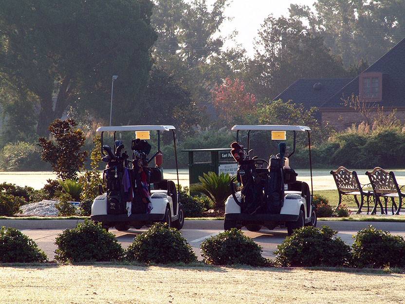 Gulf Hills Golf Club & Capones Restaurant and Speakeasy | restaurant | 13700 Paso Rd, Ocean Springs, MS 39564, USA | 2288724653 OR +1 228-872-4653