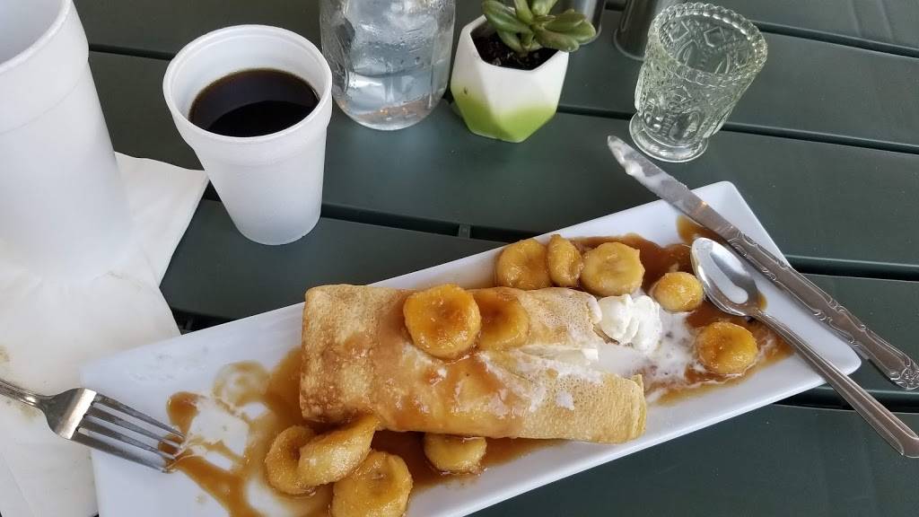 Fifth Avenue Streatery | restaurant | 846 E 5th Ave, Mt Dora, FL 32757, USA | 3527203328 OR +1 352-720-3328