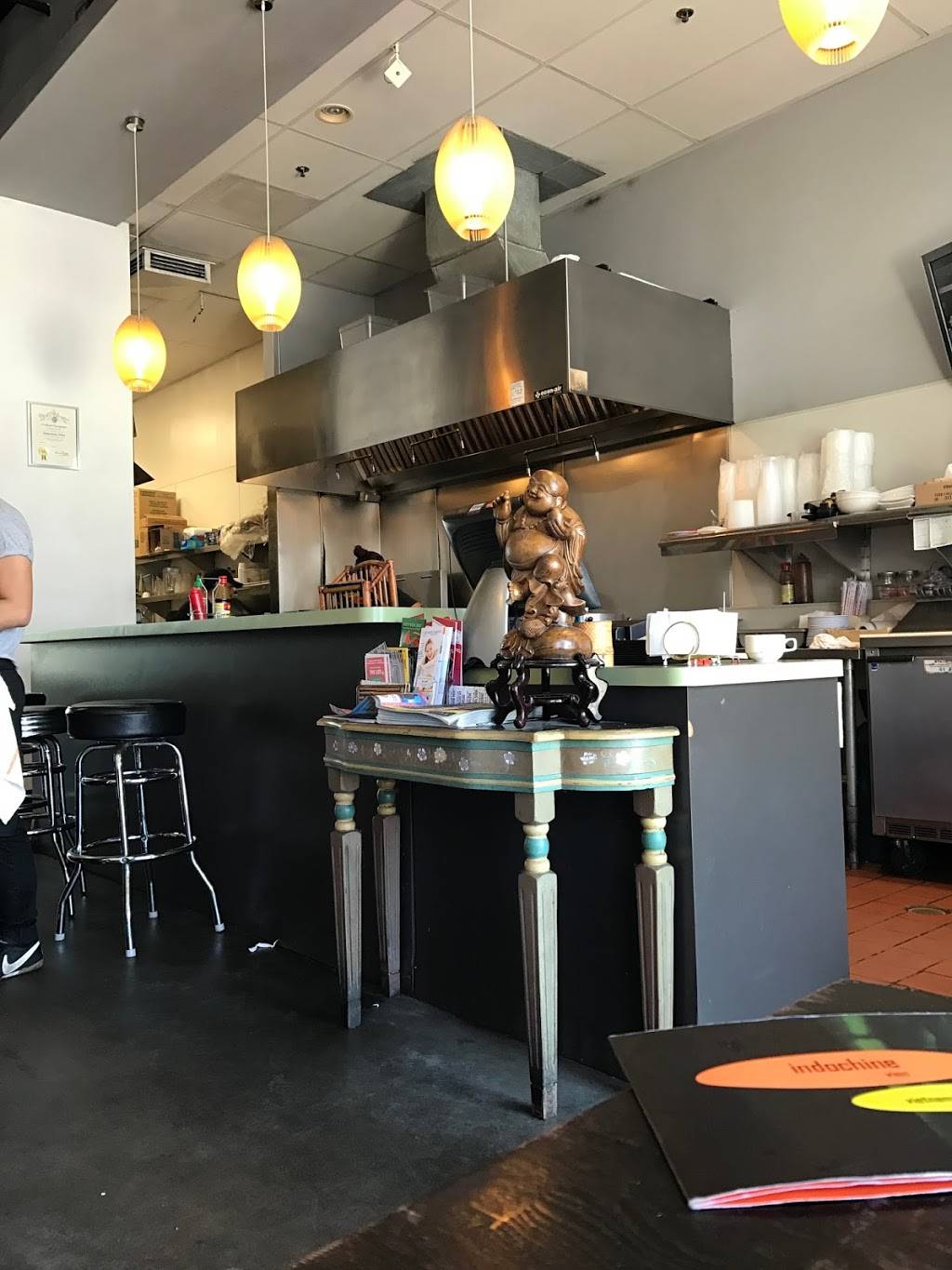 Indochine Vien | restaurant | 3110 Glendale Blvd, Los Angeles, CA 90039, USA | 3236679591 OR +1 323-667-9591