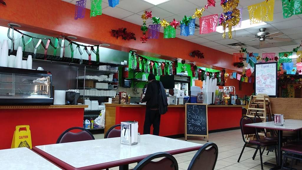 Taqueria El Tapatio | restaurant | 4238 W Fullerton Ave, Chicago, IL 60639, USA | 7732781468 OR +1 773-278-1468