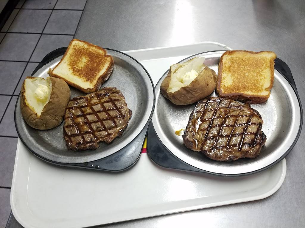 Gavids Steak House | restaurant | 1501 W Broad St, Waynesboro, VA 22980, USA | 5409496353 OR +1 540-949-6353