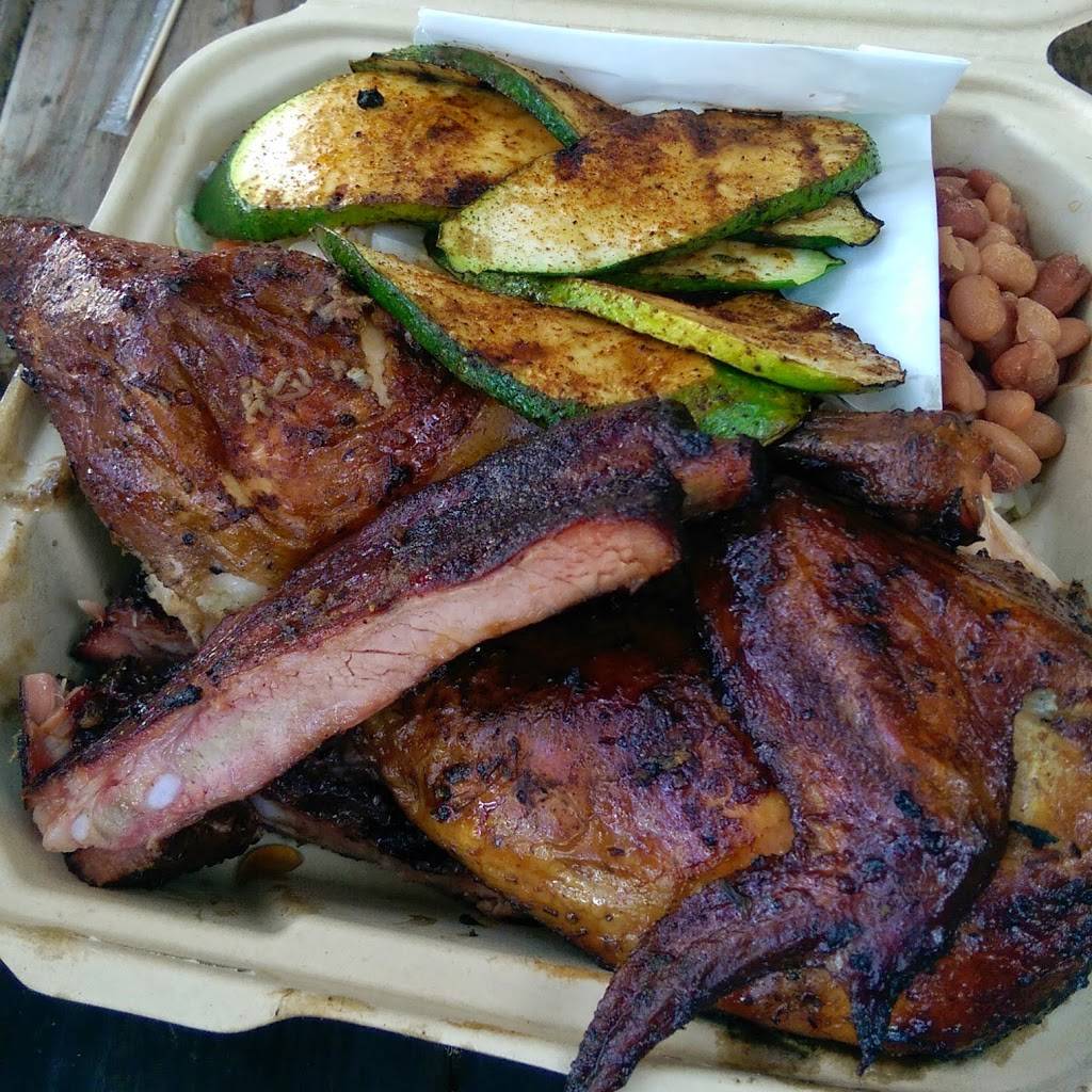 Gorilla Barbeque | restaurant | 2145 Cabrillo Hwy, Pacifica, CA 94044, USA | 6503597427 OR +1 650-359-7427
