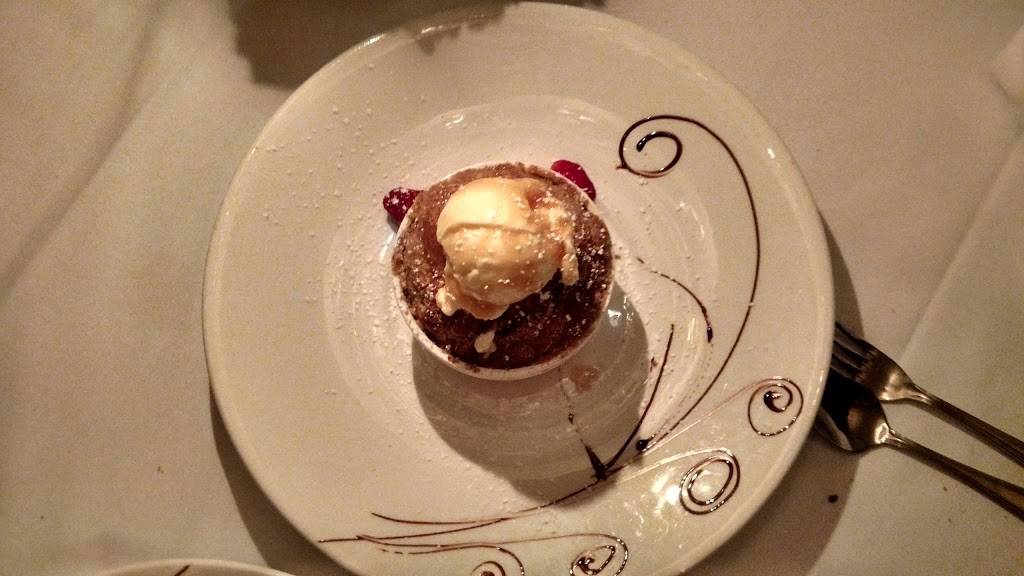 Angelinas | restaurant | 399 Ellis St, Staten Island, NY 10307, USA | 7182272900 OR +1 718-227-2900