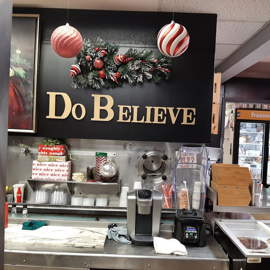 Do-Bs | restaurant | 704 E 12th Ave, Emporia, KS 66801, USA | 6203427294 OR +1 620-342-7294