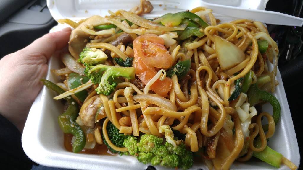 Genghis Khan Chinese Restaurant | restaurant | 725 N Mayfair Rd, Wauwatosa, WI 53226, USA | 4147745540 OR +1 414-774-5540