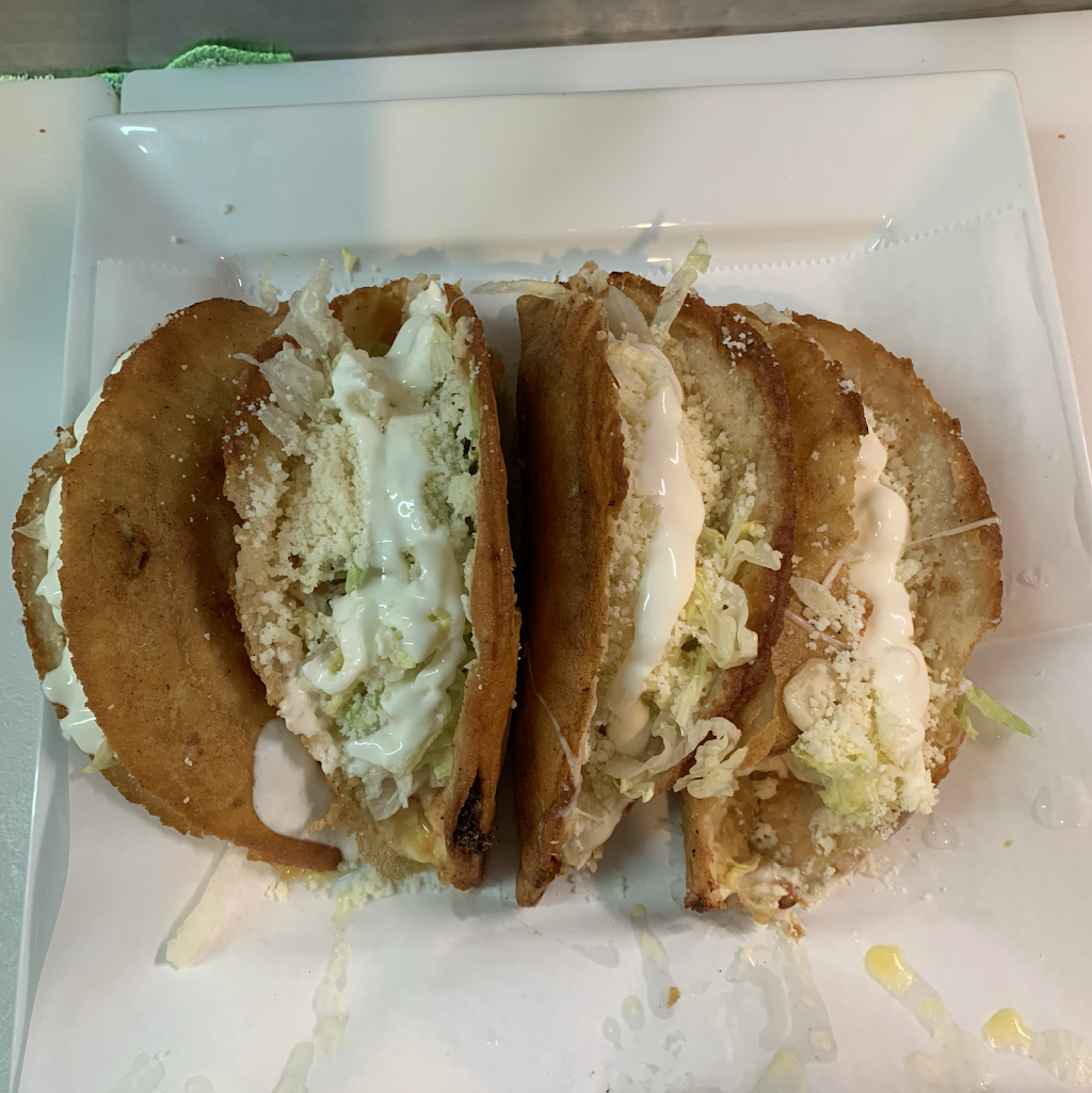 Taqueria Y Antojitos La Pasadita | restaurant | 5250 W 10th St, Indianapolis, IN 46224, USA | 3179855384 OR +1 317-985-5384