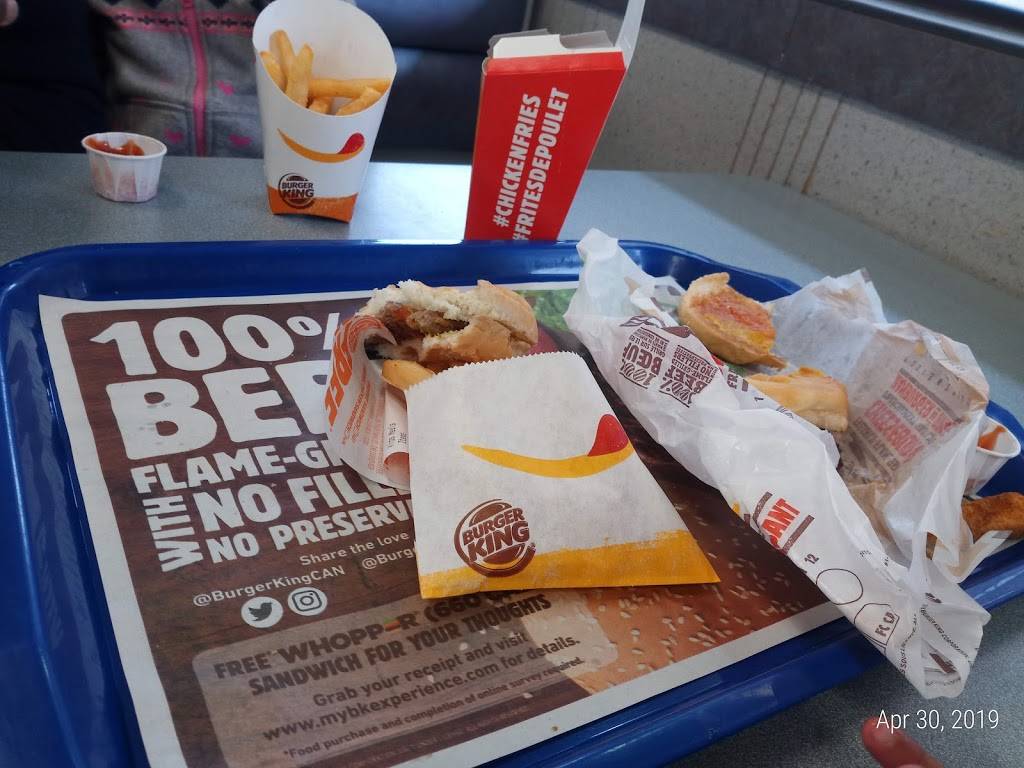 Burger King | restaurant | 338 King St W, Oshawa, ON L1J 2J9, Canada | 9055712334 OR +1 905-571-2334