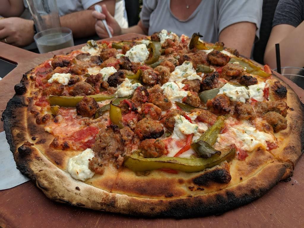 Anthonys Coal Fired Pizza | meal takeaway | 115 NE 6th Ave, Delray Beach, FL 33483, USA | 5612787911 OR +1 561-278-7911