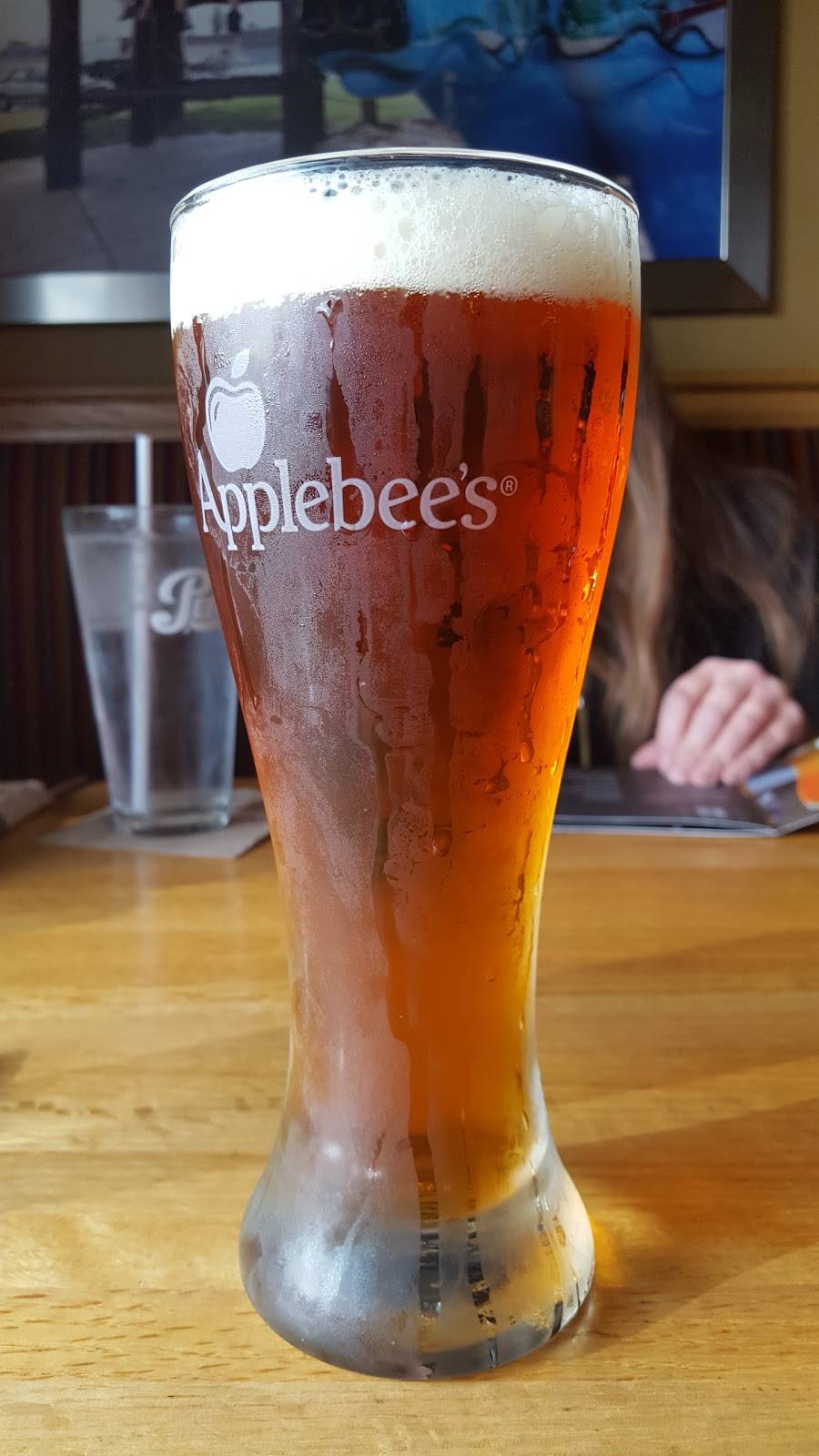 Applebees Grill + Bar | restaurant | 15240 Dellwood Dr, Baxter, MN 56425, USA | 2188331400 OR +1 218-833-1400