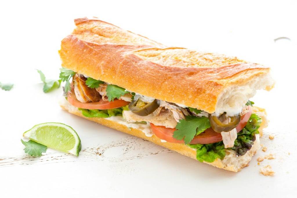 The Fresh Bites | restaurant | 895 S East St, Anaheim, CA 92805, USA | 7146037974 OR +1 714-603-7974