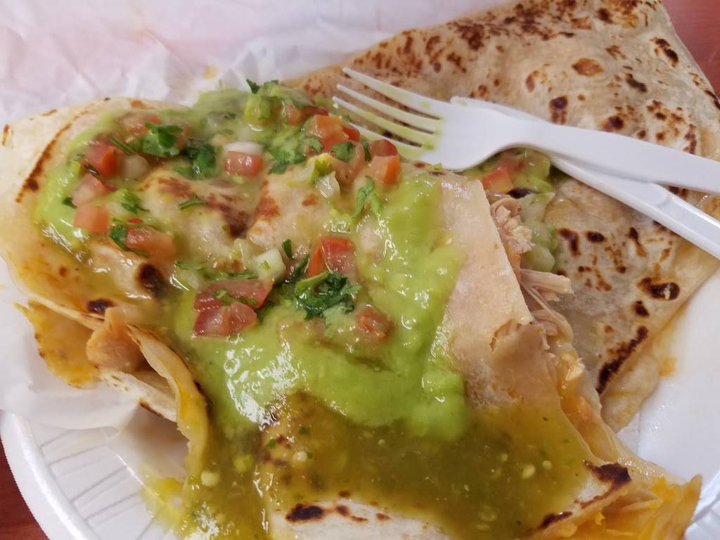 DeLeons Taco Rico | restaurant | 11345 Davenport St, Omaha, NE 68154, USA | 4028848774 OR +1 402-884-8774