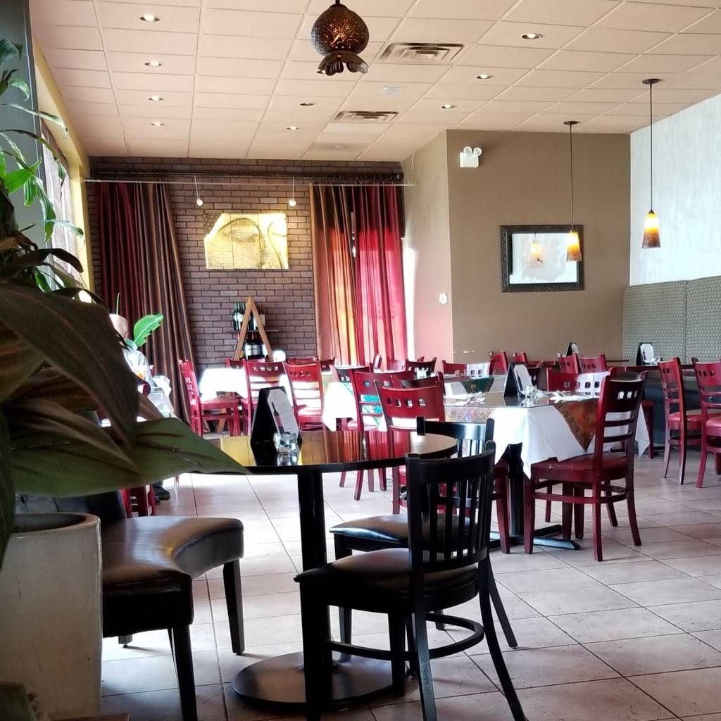Tantra Asian Bistro | restaurant | 589 E 53rd St, Davenport, IA 52807, USA | 5634458898 OR +1 563-445-8898