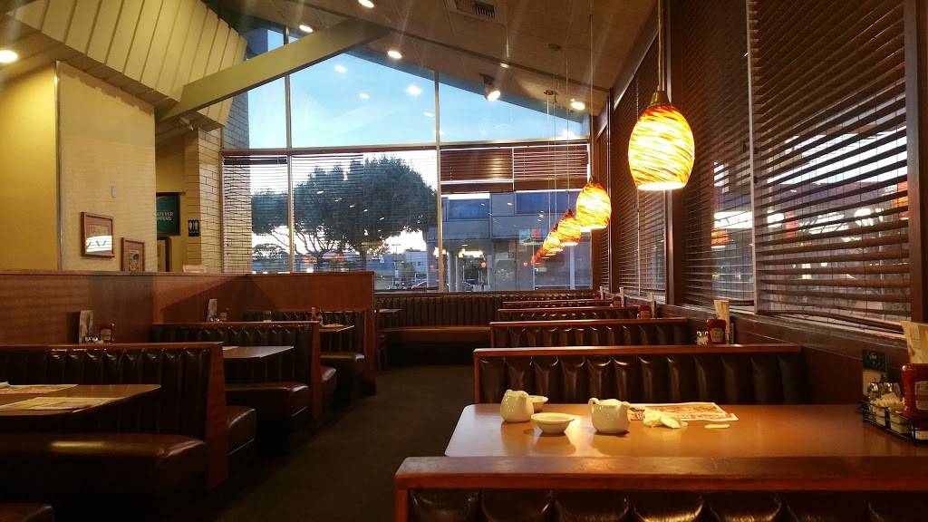 Dennys | restaurant | 2920 S Norfolk St, San Mateo, CA 94403, USA | 6505741221 OR +1 650-574-1221