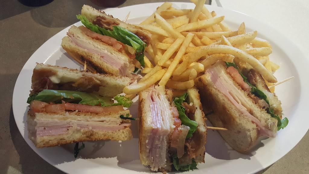 Eat At Joes | restaurant | 7120 Edinger Ave, Huntington Beach, CA 92647, USA | 7148429440 OR +1 714-842-9440