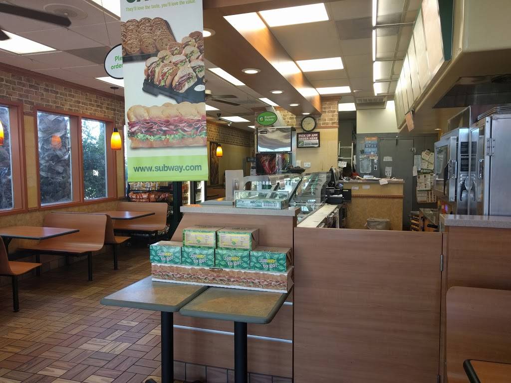 Subway | restaurant | 1561 E Pacheco Blvd W, Los Banos, CA 93635, USA | 2098276500 OR +1 209-827-6500
