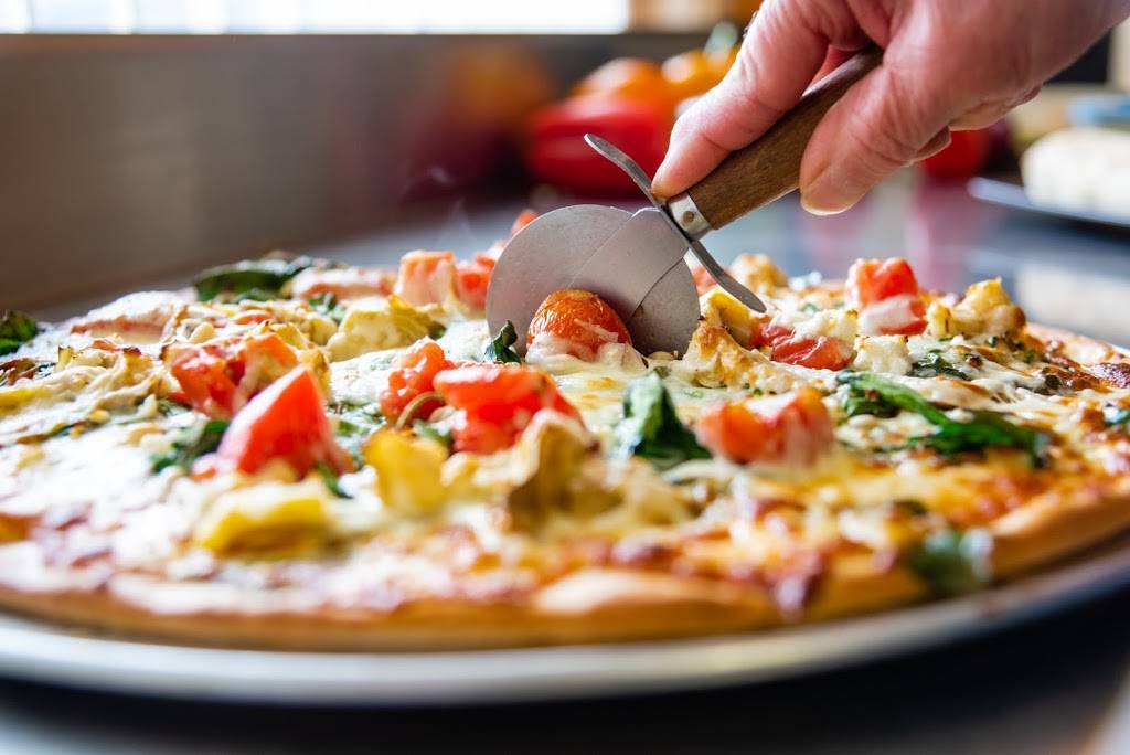 A Casa Pizza | restaurant | 4007 West Chester Pike, Newtown Square, PA 19073, USA | 6103564099 OR +1 610-356-4099