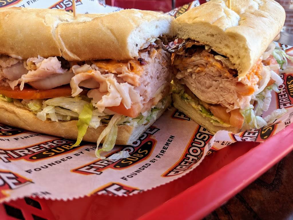Firehouse Subs | restaurant | 230 North Service Rd W, Oakville, ON L6M 2Y4, Canada | 9058252226 OR +1 905-825-2226