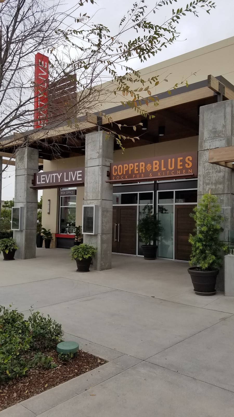 Oxnard Levity Live Comedy Club | restaurant | 591 Collection Blvd, Oxnard, CA 93036, USA | 8054575550 OR +1 805-457-5550