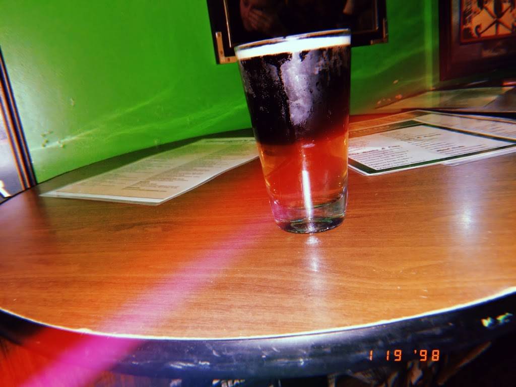 Shenanigan’s Irish Pub | restaurant | 2004, 2450 18th St NW, Washington, DC 20009, USA | 2025887405 OR +1 202-588-7405