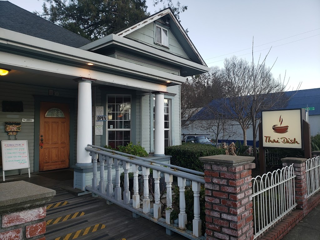 Thai Dish | restaurant | 801 N State St, Ukiah, CA 95482, USA | 7074620238 OR +1 707-462-0238