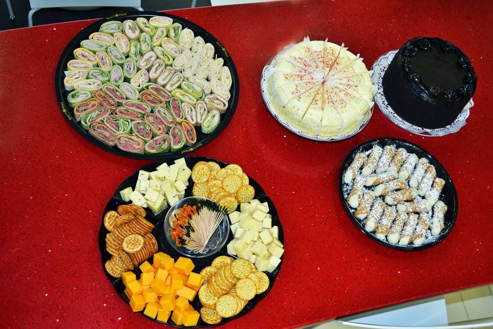 The Corner Cafe & Deli | cafe | 100 Ashley Dr S #220, Tampa, FL 33602, USA | 8132739711 OR +1 813-273-9711