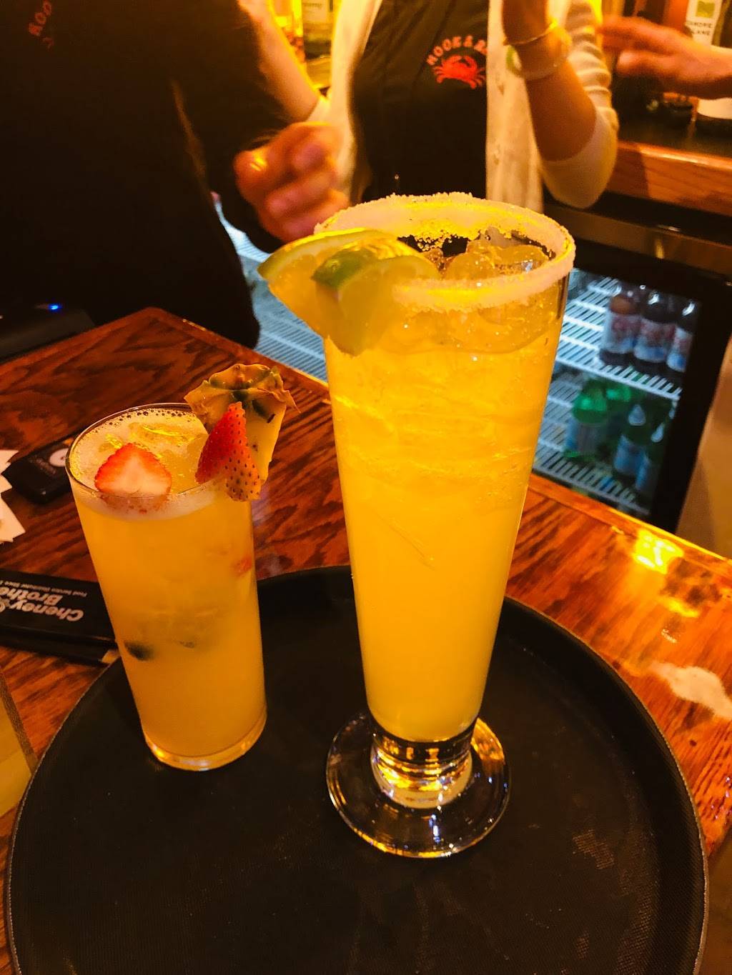 Hook & Reel Cajun Seafood & Bar | restaurant | 7841 Pines Blvd, Pembroke Pines, FL 33024, USA | 7548889223 OR +1 754-888-9223