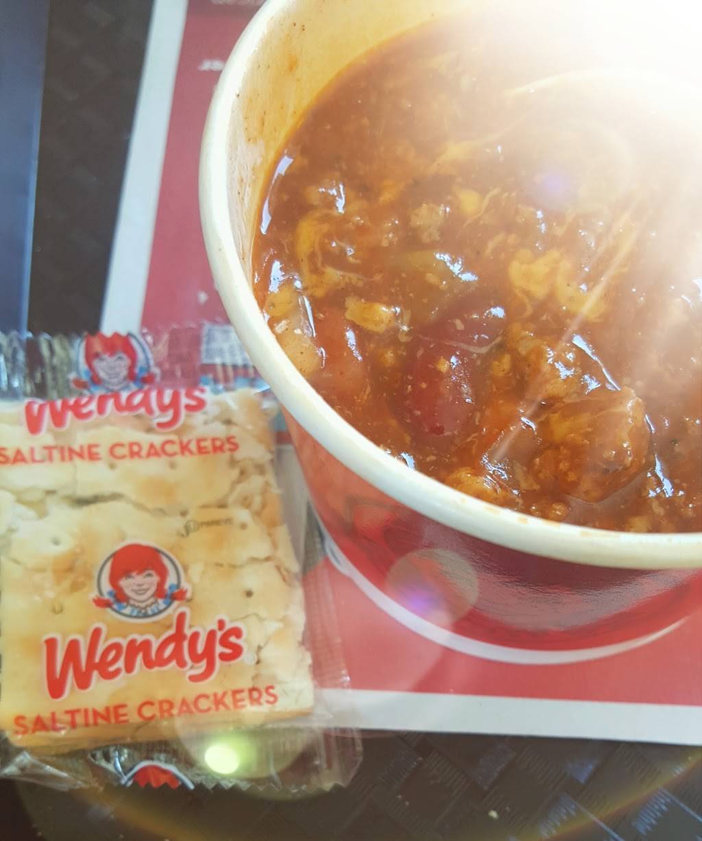 Wendys | restaurant | 6585 Mission Gorge Rd, San Diego, CA 92120, USA | 6195219856 OR +1 619-521-9856