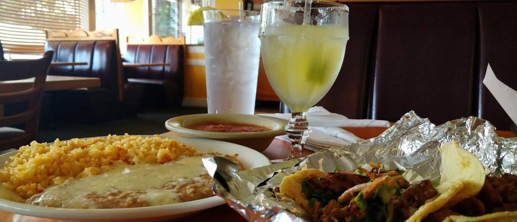Dos Margaritas | restaurant | 1558 Riverstone Pkwy, Canton, GA 30114, USA | 7707203861 OR +1 770-720-3861