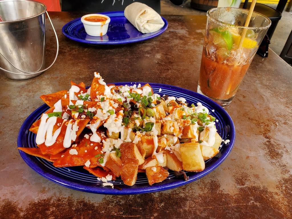 The Golden Bear | restaurant | 2326 K St, Sacramento, CA 95816, USA | 9164412242 OR +1 916-441-2242