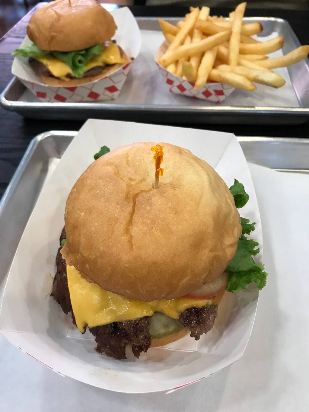 Burger Shack | restaurant | 2237 Powell St, San Francisco, CA 94133, USA | 4155236818 OR +1 415-523-6818